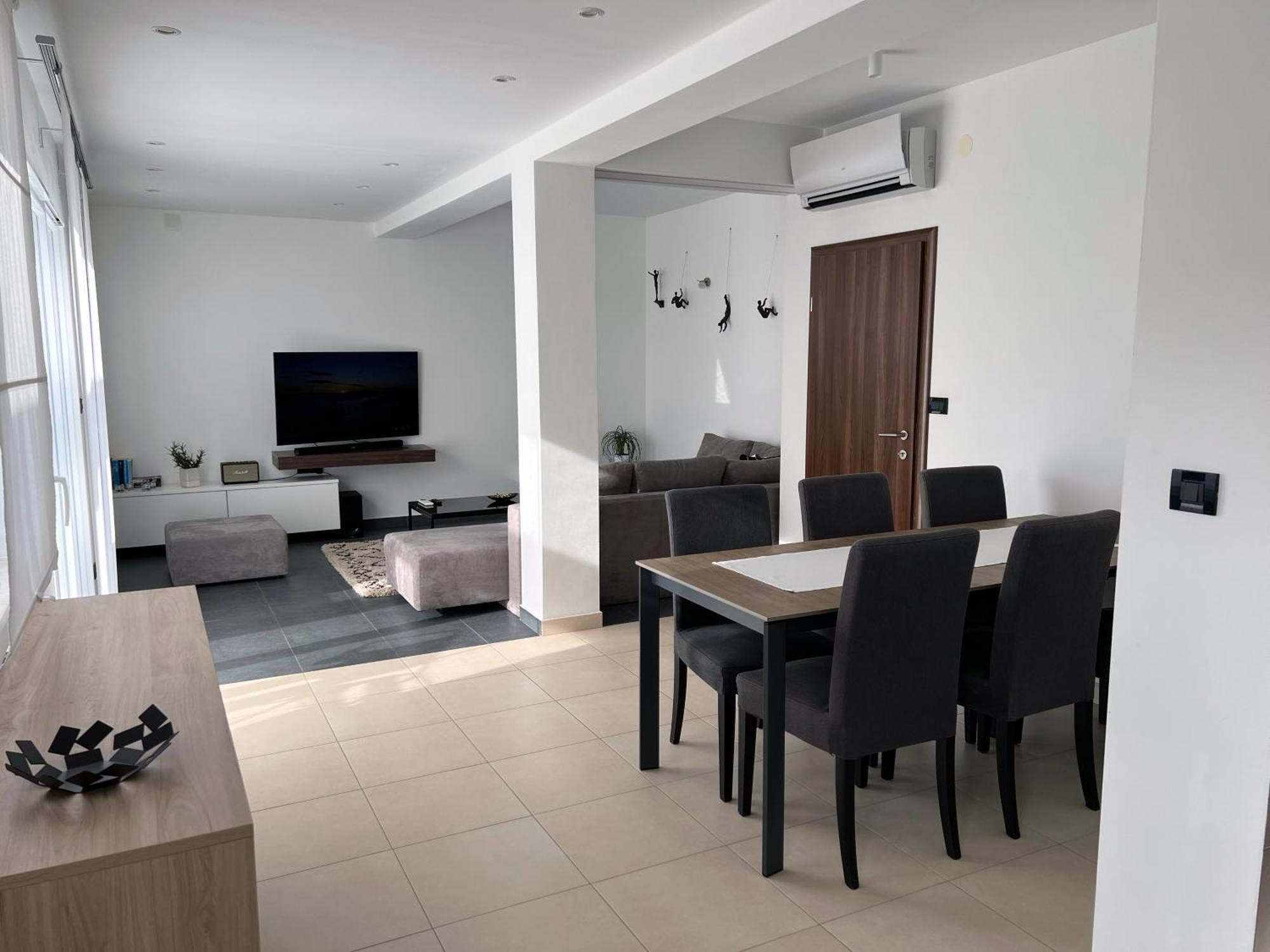 Apartment Spanjol Banjol Luaran gambar