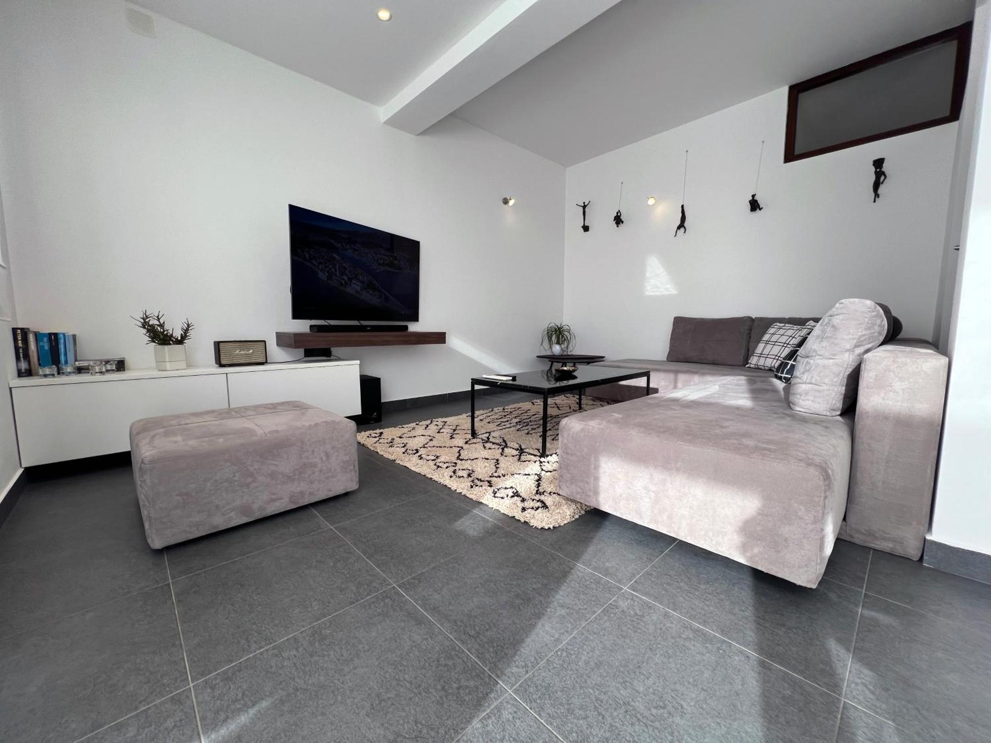 Apartment Spanjol Banjol Luaran gambar